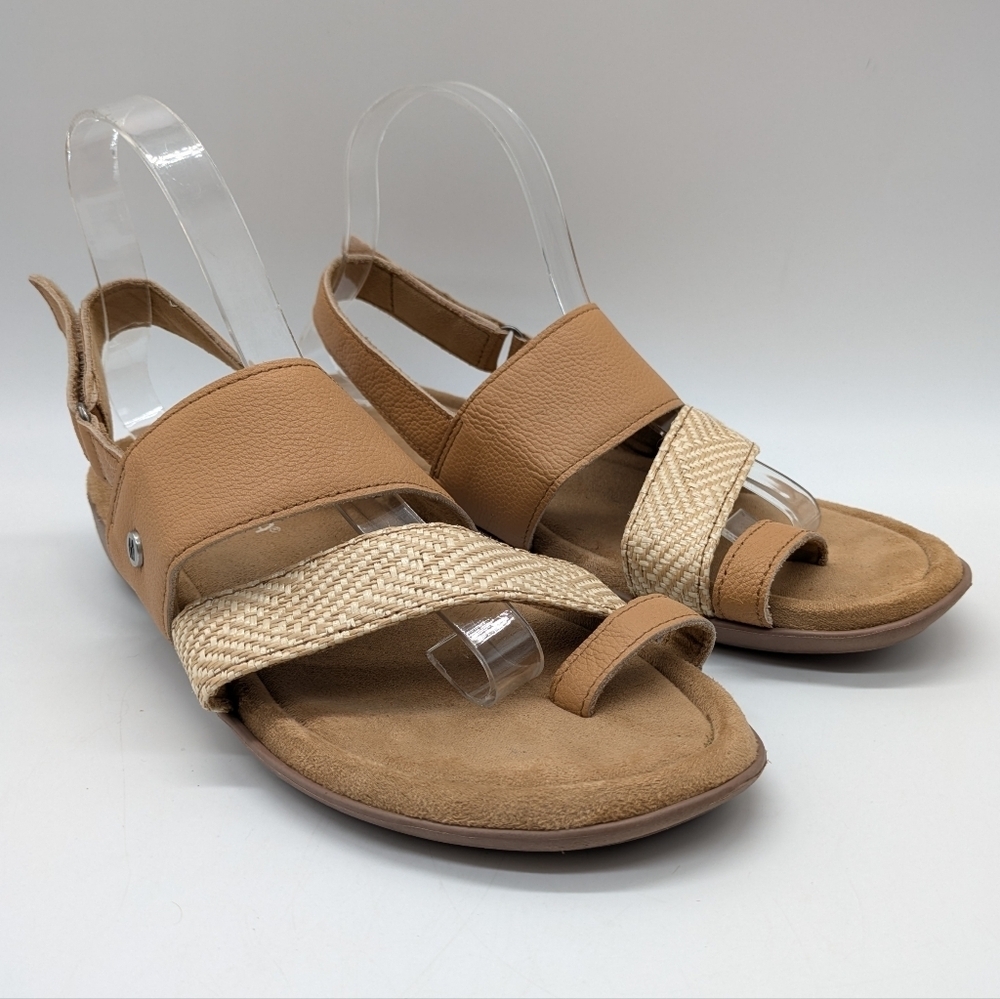 Minnetonka Salma Tan Cream Honey Leather & Fabric Sandal 9